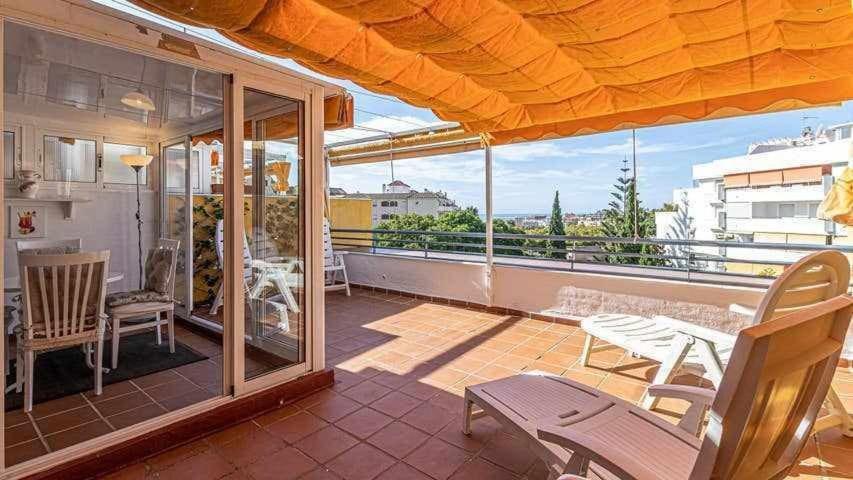 797 Holiday Rentals - Piso Para 4 Con Amplia Terraza Al Jardin Y Al Mar Benalmádena Eksteriør billede